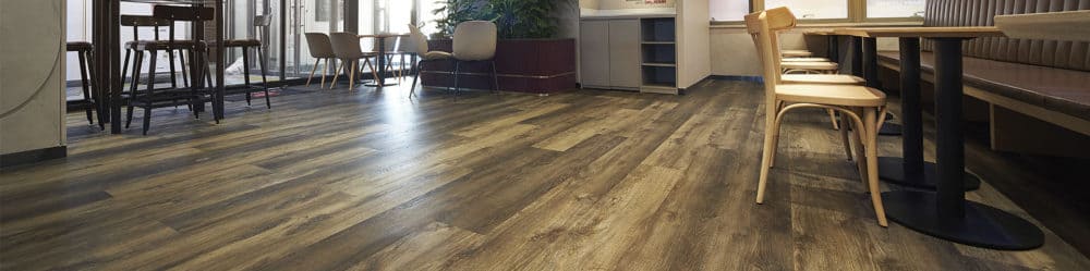 Importadores de Piso Laminado y Accesorios, Pisos SPC, WPC, Pasto Sintetico, Persianas, Madera Laminada, Vinilicos, Pisos de Caucho