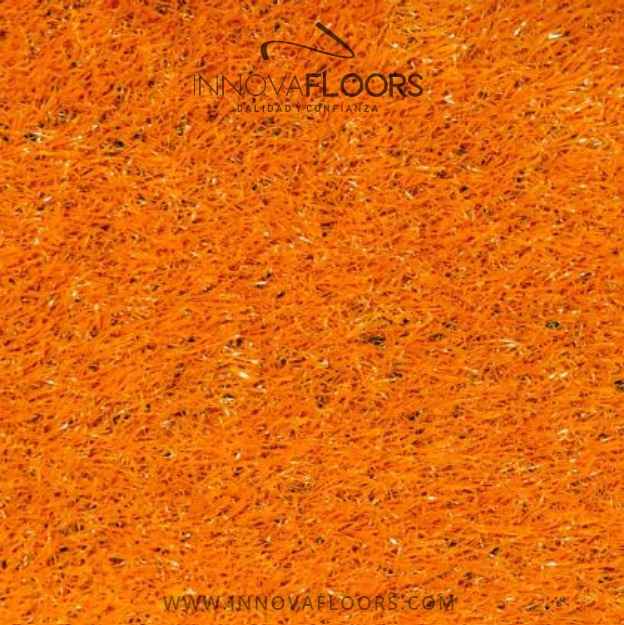 Importadores de Grama Artificial Anaranjada en Colombia, Cesped Sintetico Naranja y Grama Sintetica Paisajismo Pasto Sintetico, Para Futbol Orange Colombia.