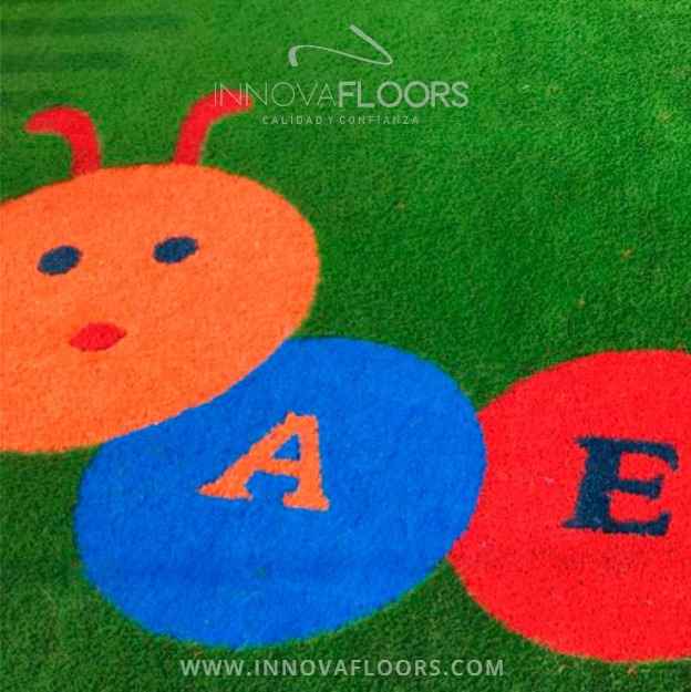 Importadores de Grama Artificial Anaranjada en Colombia, Cesped Sintetico Naranja y Grama Sintetica Paisajismo Pasto Sintetico, Para Futbol Orange Colombia.