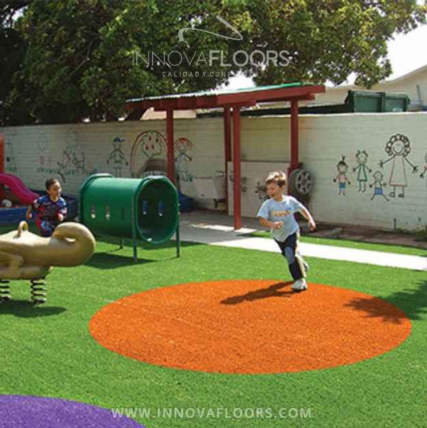 Importadores de Grama Artificial Anaranjada en Colombia, Cesped Sintetico Naranja y Grama Sintetica Paisajismo Pasto Sintetico, Para Futbol Orange Colombia.