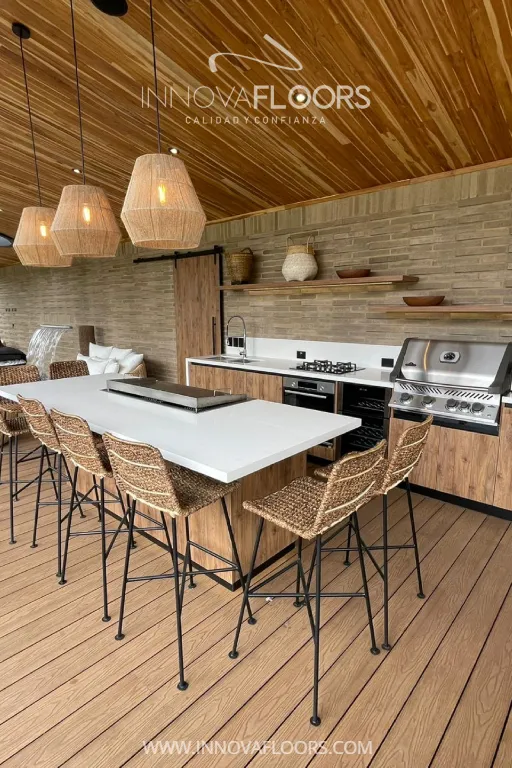 Pisos Decks WPC en Colombia, Pisos de Madera Palstica Para Exteriores en Zonas BBQ Barbecue, Comedores, Cocinas.
