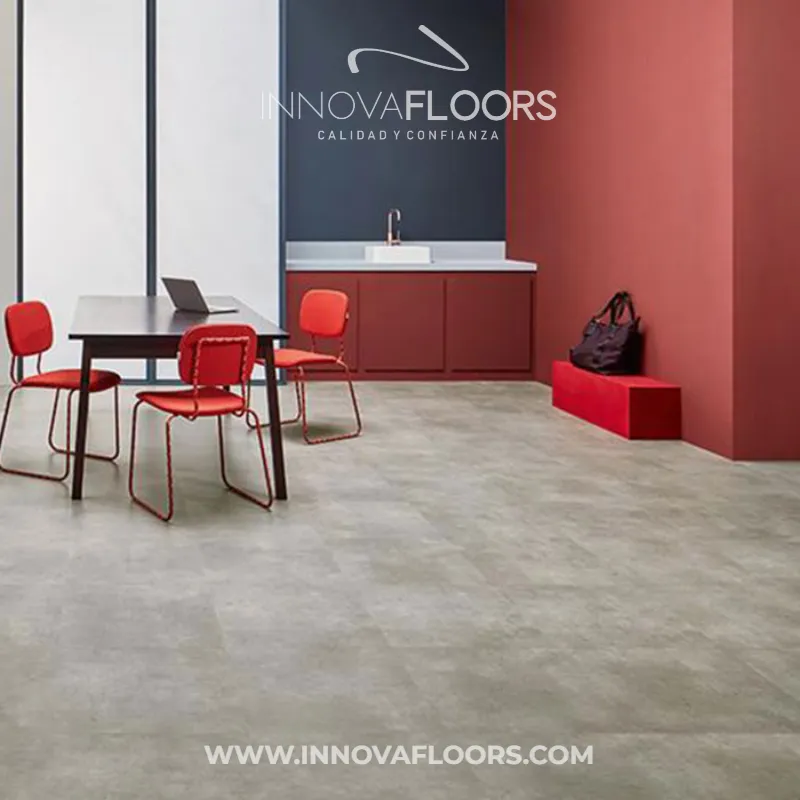 Piso Vinilico en LVT Allura Decibel Tipo Concreto 8MSL104 - Imagen 2