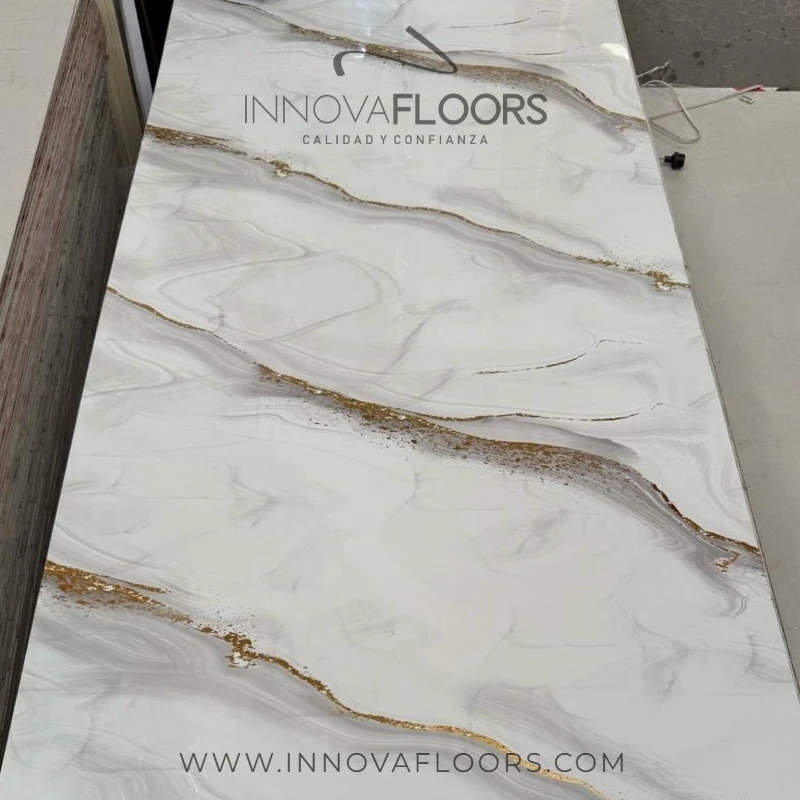 Lamina Marmolizada PVC Olas Doradas C9